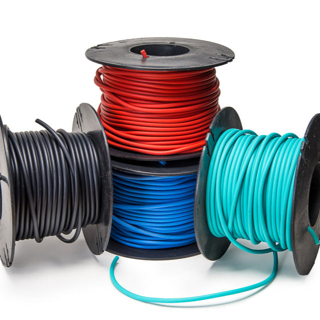 Svetstråd i olika färger